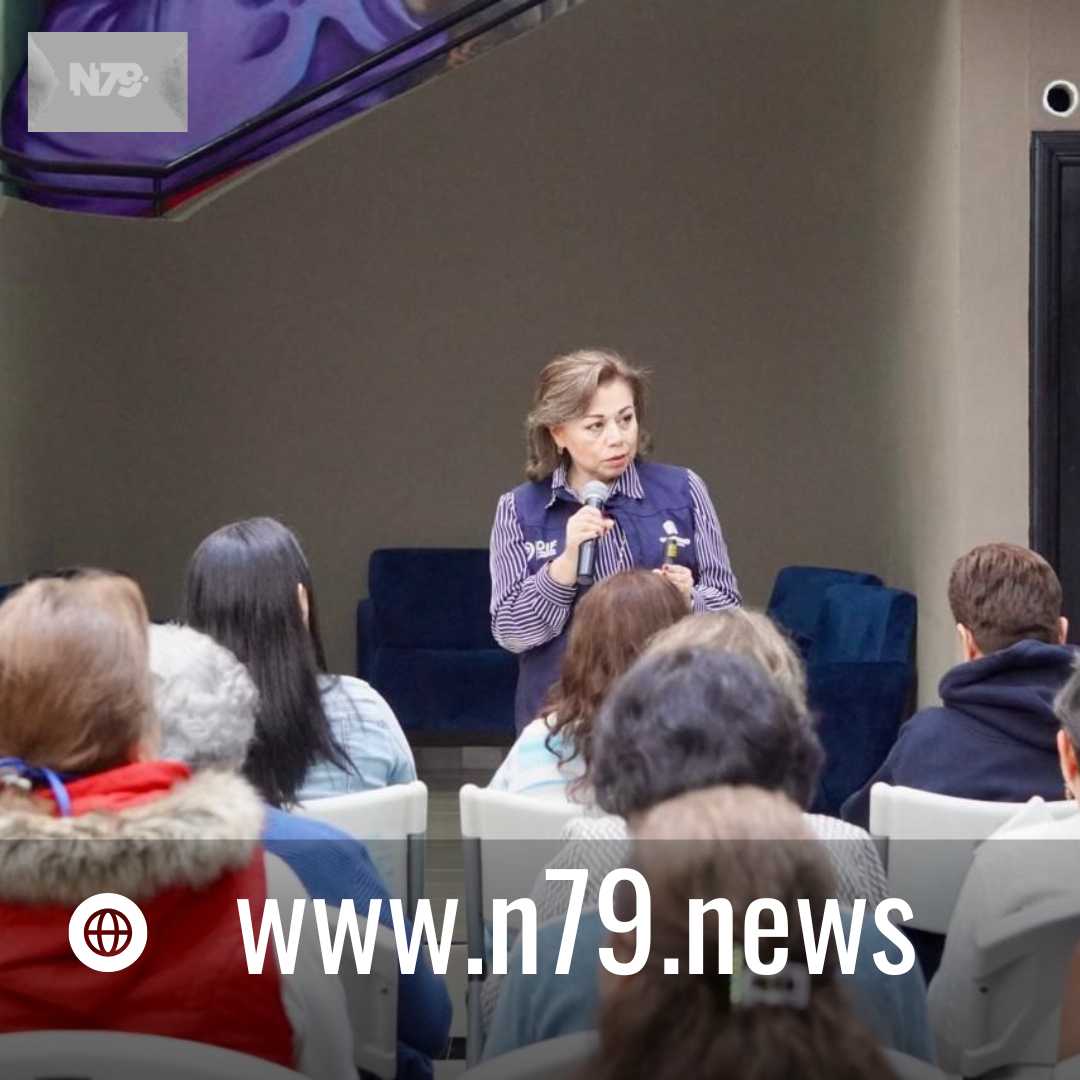 Adriana Olvera de Macías se reunió con el Voluntariado del SMDIF