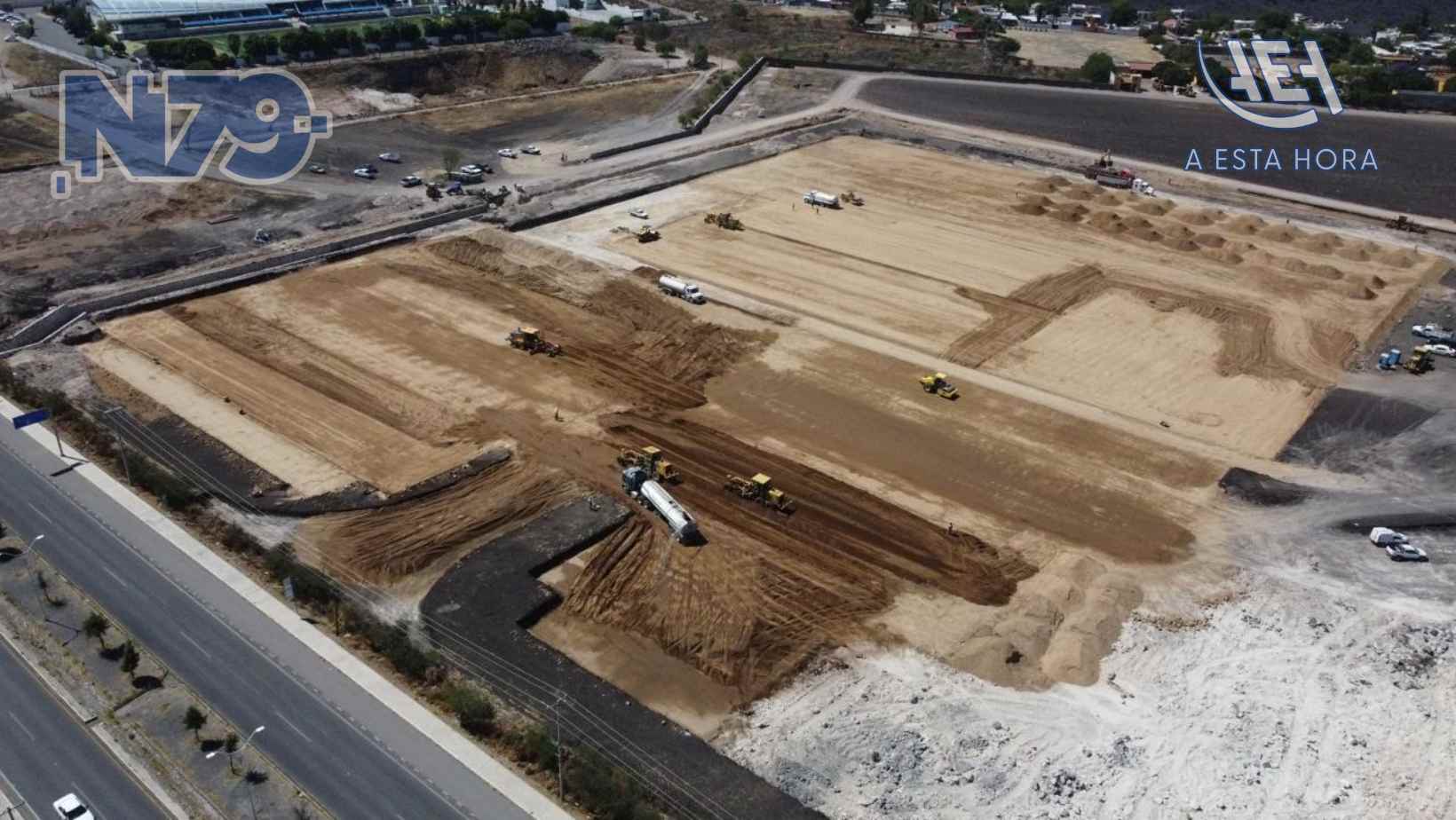 Chepe Guerrero coloca primera piedra del Costco100 mdd de inversión para Corregidora