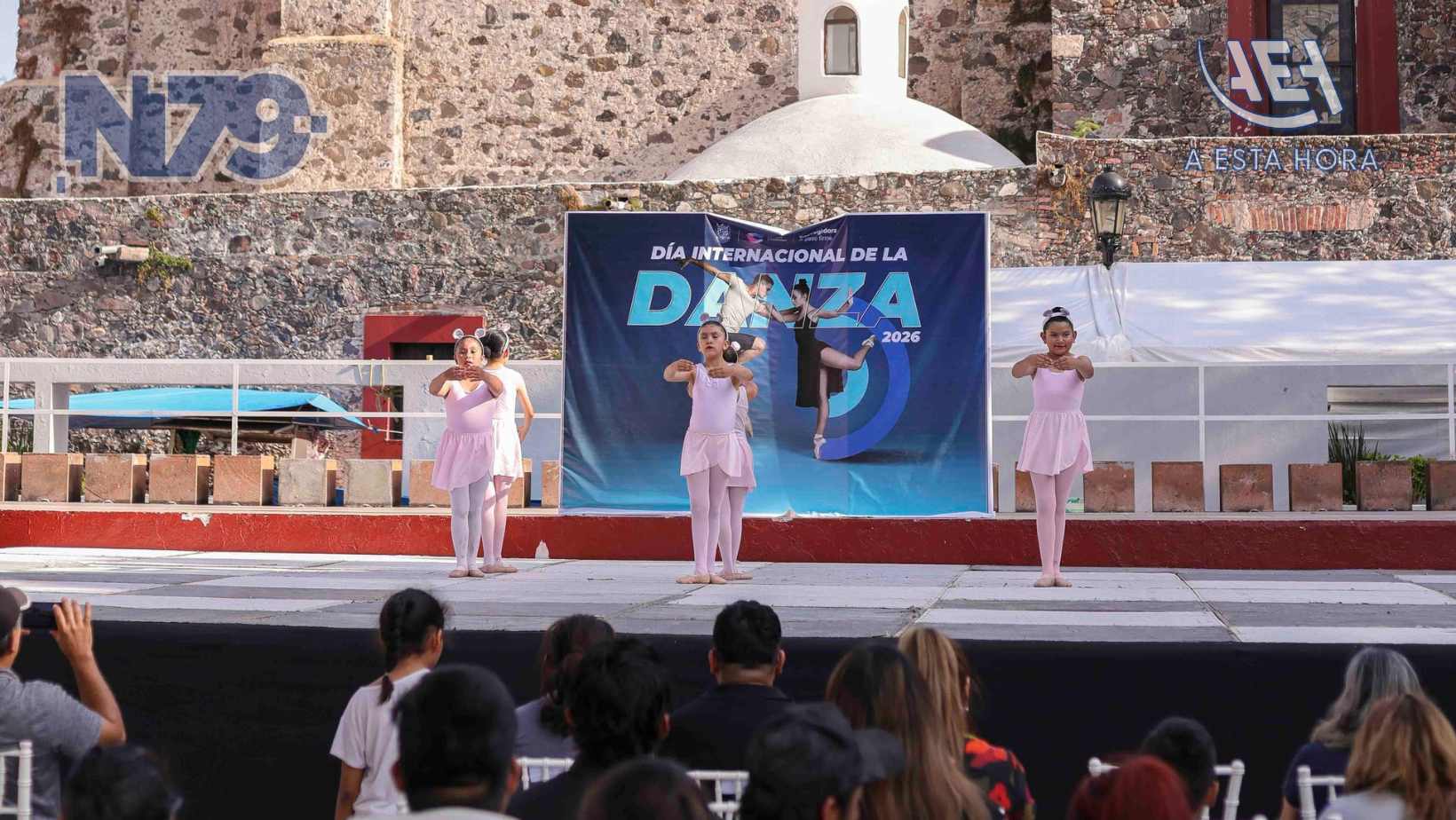 Corregidora celebra el Día Internacional de la Danza con gala artística en el Jardín Principal de El Pueblito
