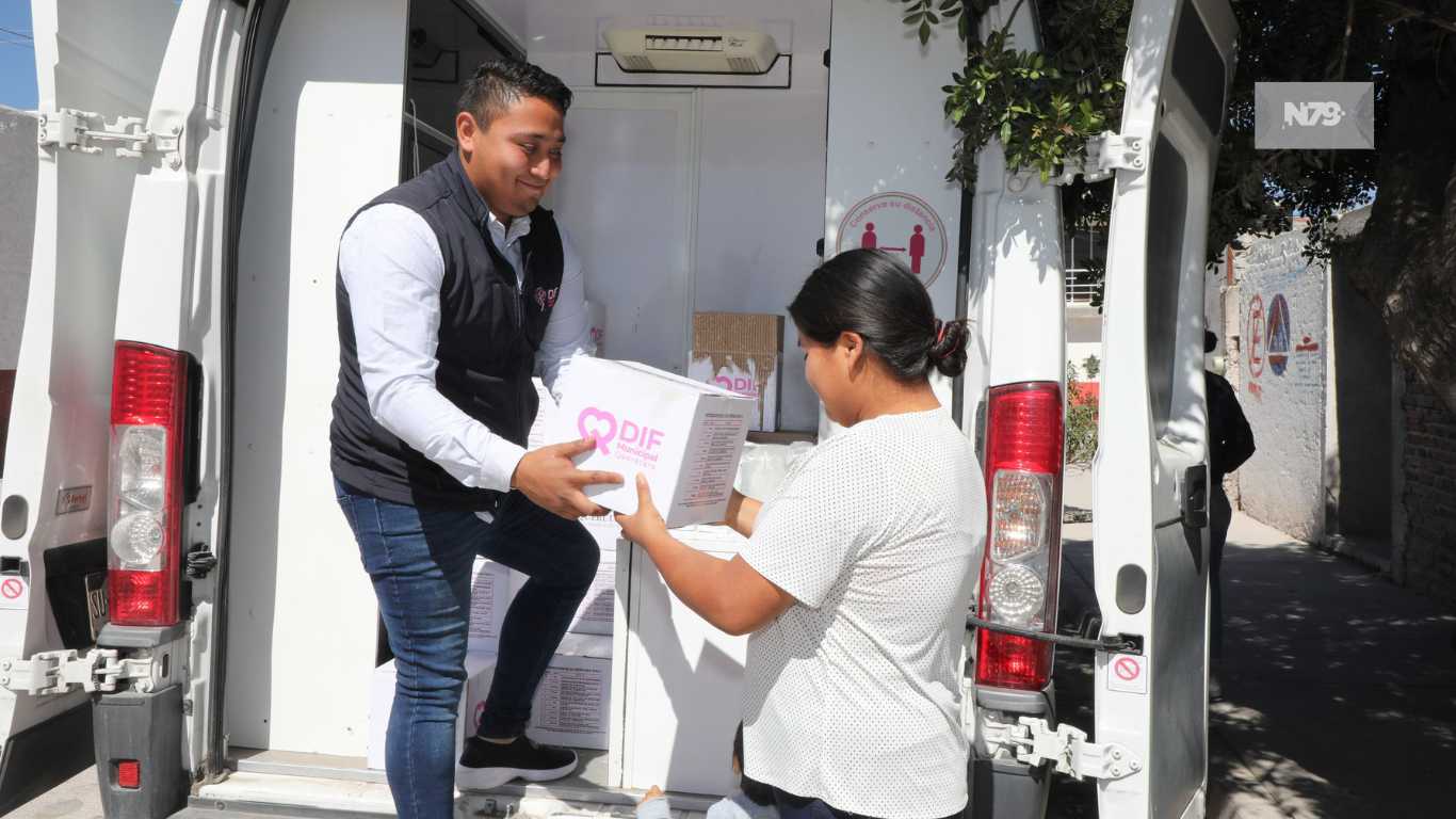 DIF estatal y Municipal de Querétaro distribuyó insumos alimentarios en la comunidad de San José Buenavista