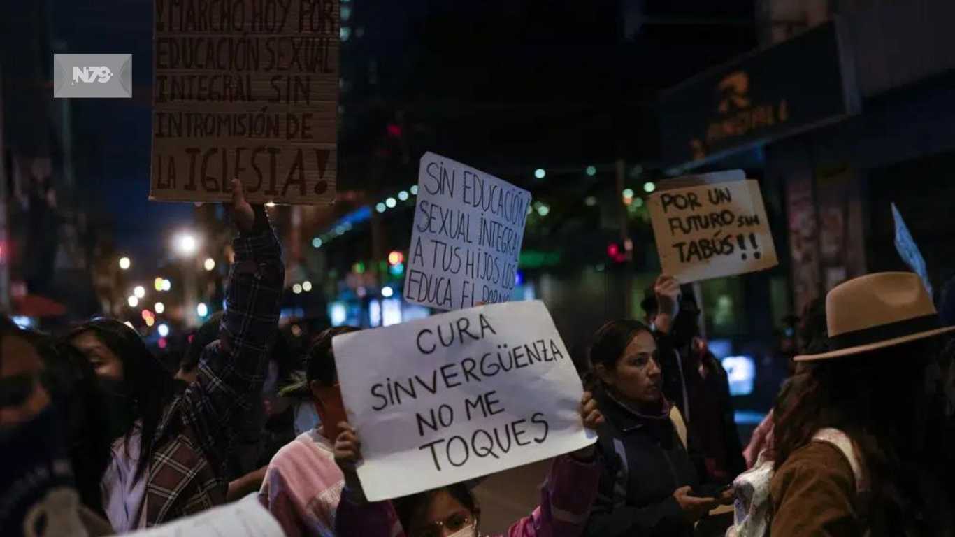 El papa Francisco dice sentirse avergonzado por abusos sexuales de curas en Bolivia