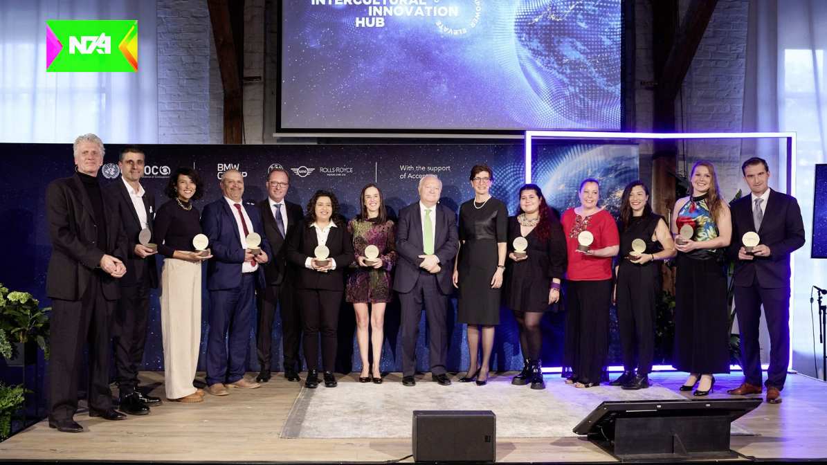 El premio a la innovación intercultural 2023 de UNAOC y BMW Group reconoce a diez organizaciones que promueven la paz y la diversidad.