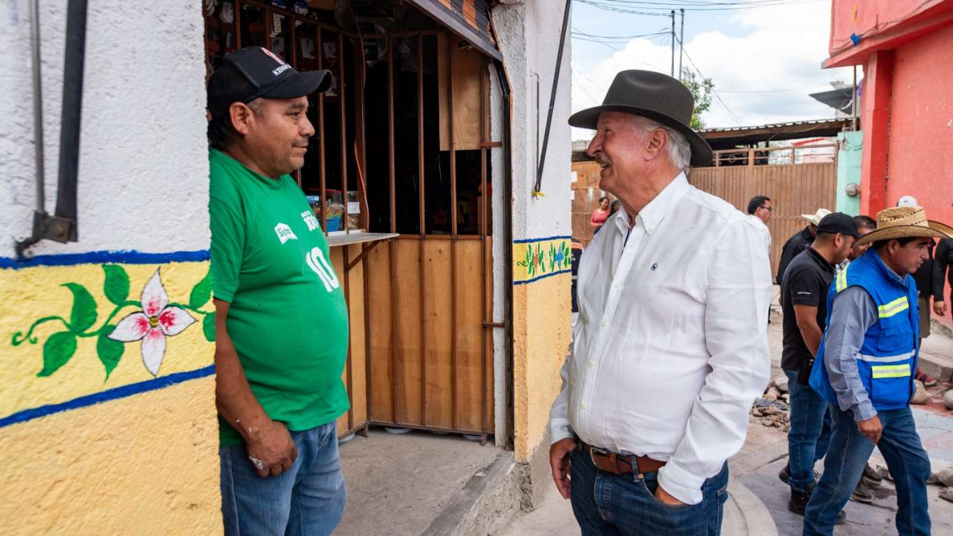 Enrique Vega Carriles impulsa la transformación de El Marqués con obras de infraestructura urbana