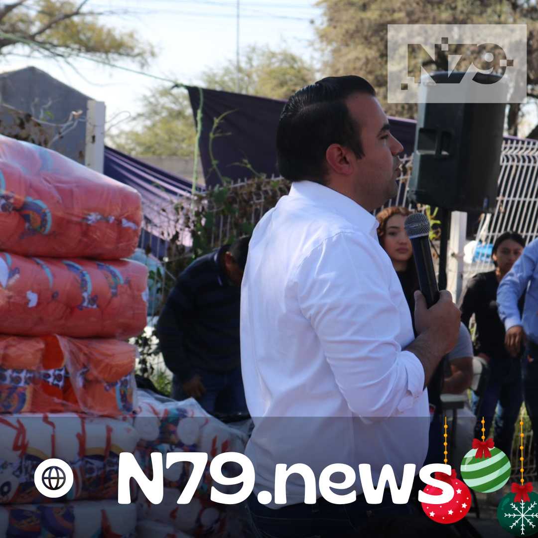 Gira Navideña del DIF municipal arranca en Colón