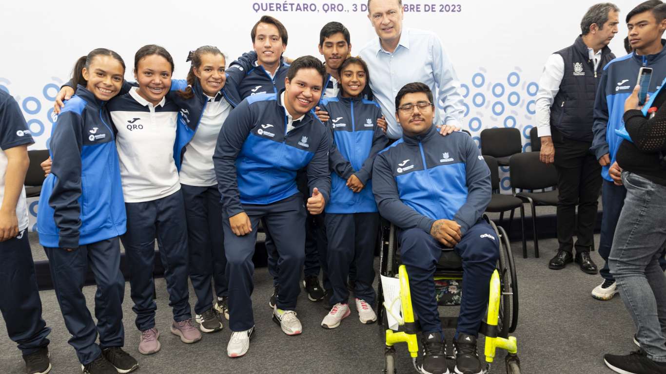 Gobernador Mauricio Kuri Abandera Selección para los Juegos Paranacionales CONADE 2023