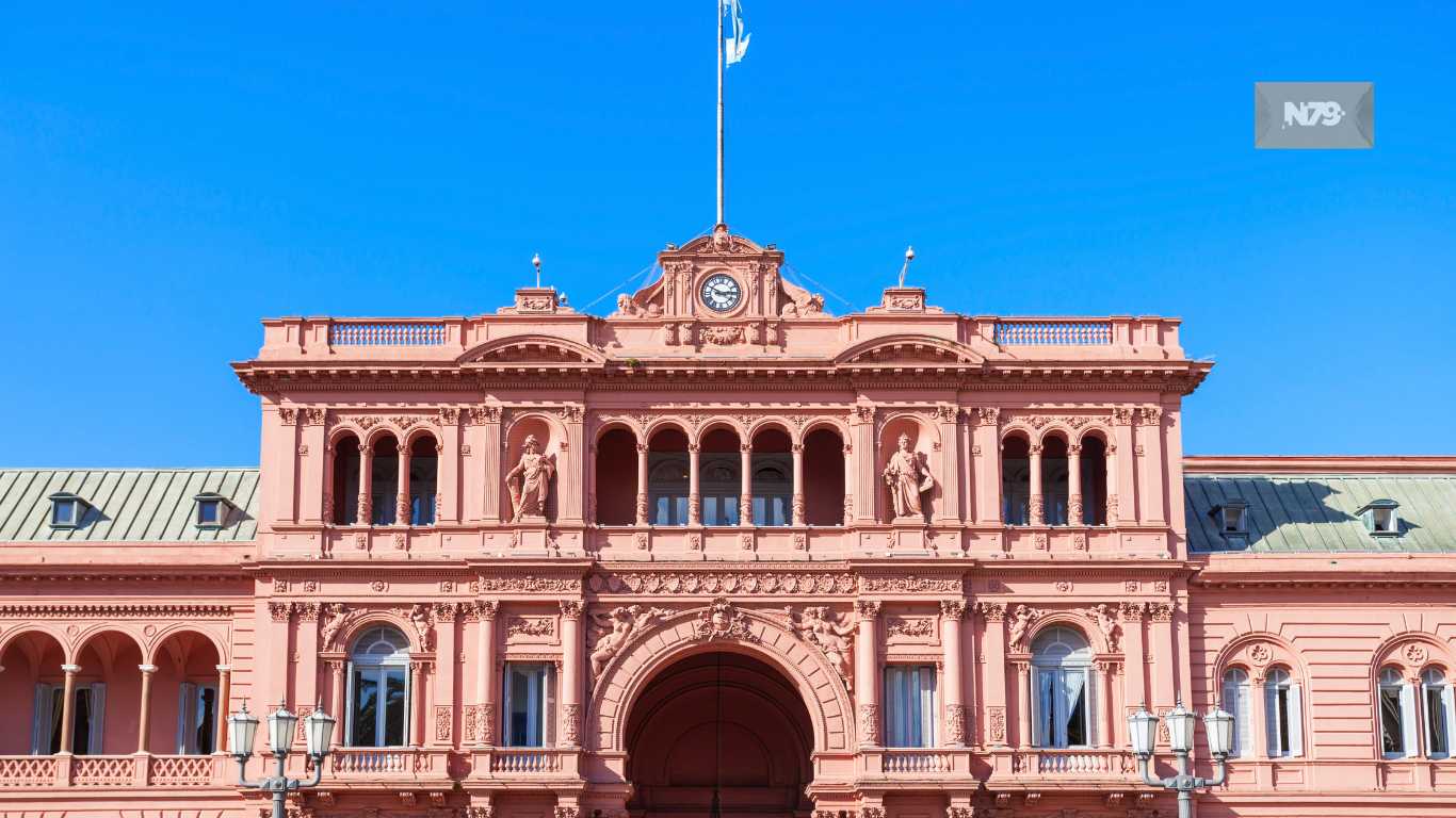 Javier Milei anunció la prohibición del uso del lenguaje inclusivo