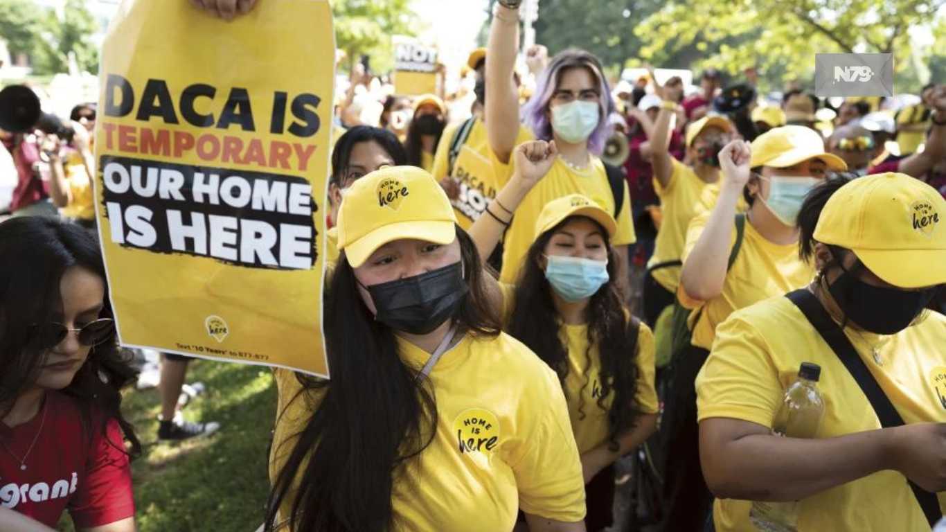 Juez vuelve a declarar que el programa DACA es ilegal en EEUU