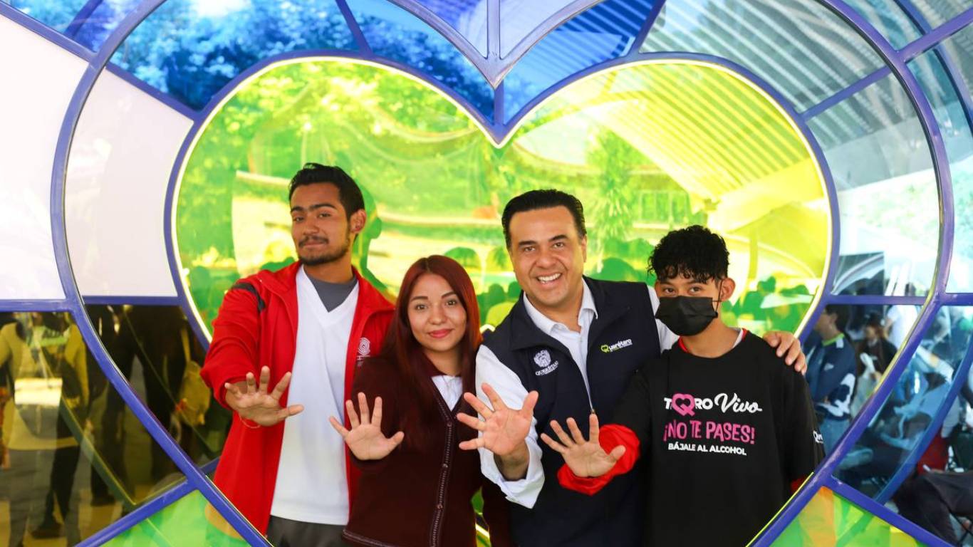 Luis Nava TeQro Vivo Salva Vidas y Concientiza en COBAQ