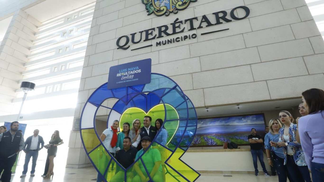 Luis Nava agradece a trabajadores y destaca logros en su informe de 5 años de gestión en Querétaro