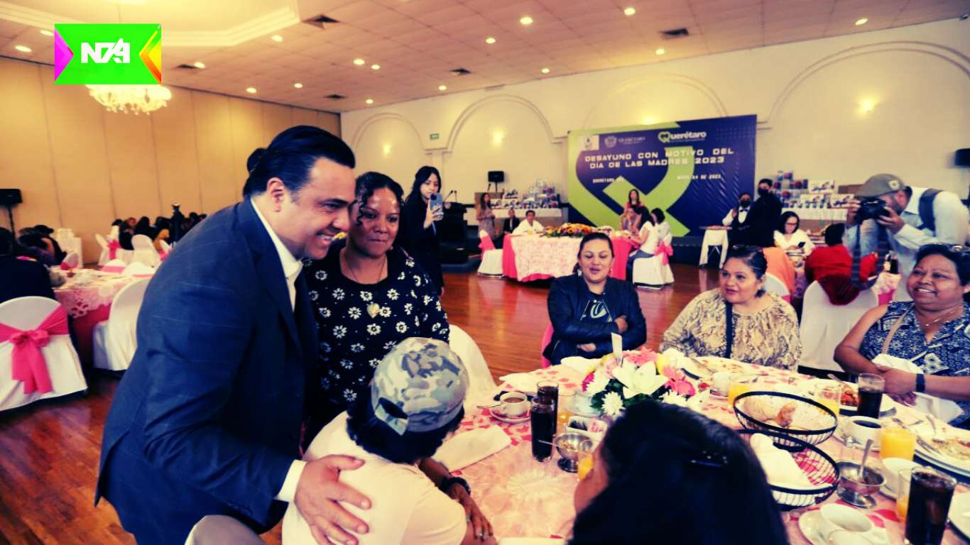 Luis Nava festeja a las mamás del Municipio de Querétaro