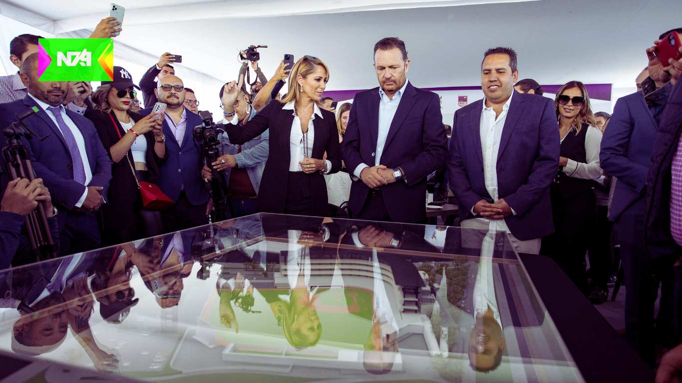Mauricio Kuri González, encabezó la colocación de la primera piedra del Estadio Conspiradores de Querétaro