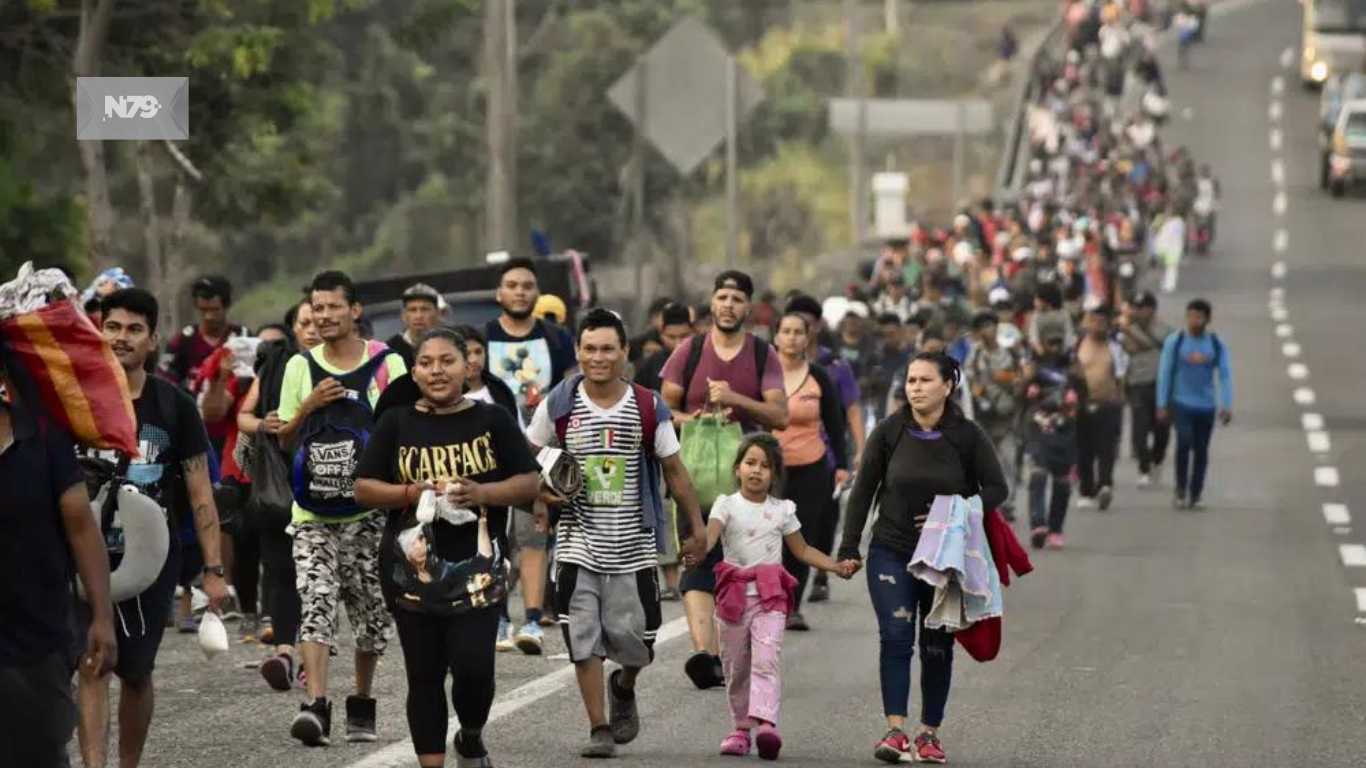 Migrantes exigen al gobierno mexicano documentos y amenazan con protesta