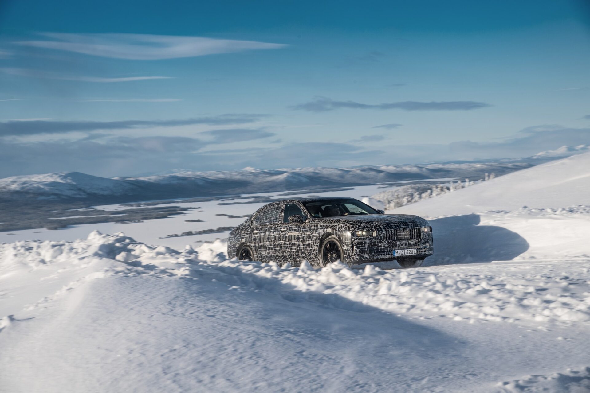 Prueba de resistencia sobre hielo y nieve: el BMW i7