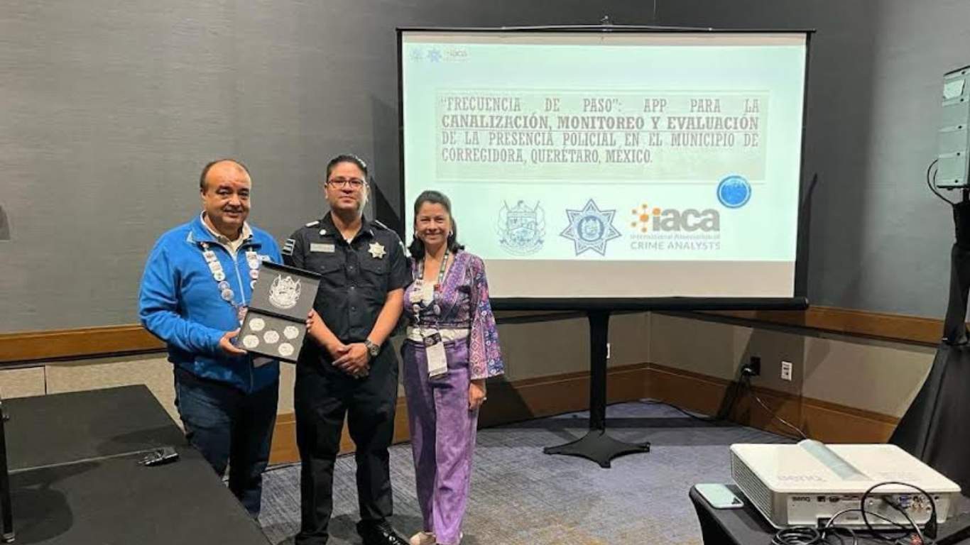 Policía Municipal de Corregidora presenta programa preventivo de seguridad en convención internacional