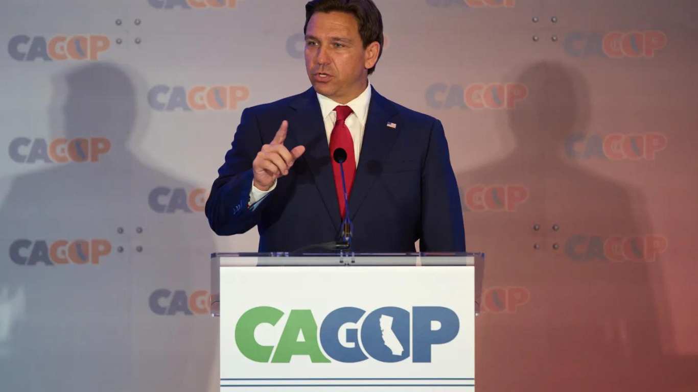 Precandidato Republicano Ron DeSantis Promete Uso de Fuerza Letal contra Cárteles Mexicanos