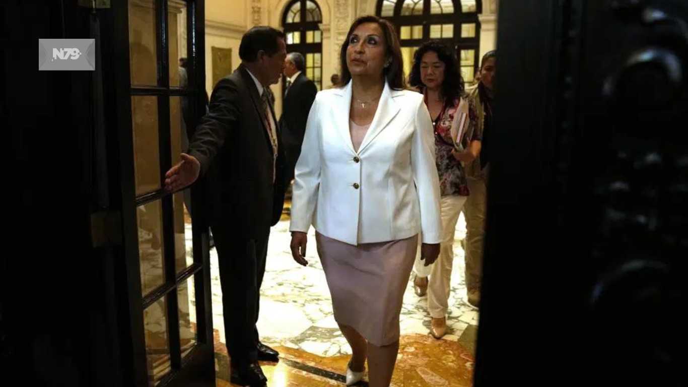 Presidenta de Perú declara ante Fiscalía por muertes en protestas contra el gobierno tras 3 llamados