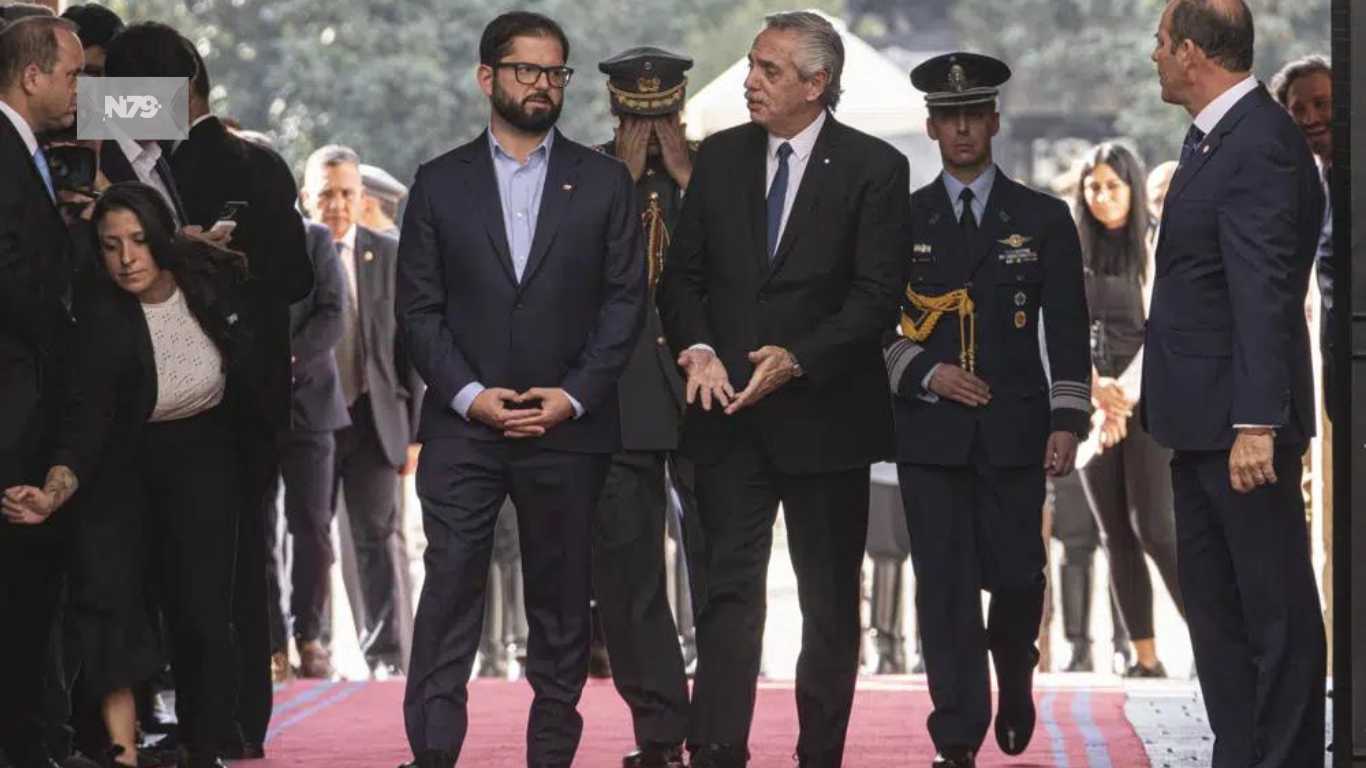 Presidente argentino visita Chile y aborda problemas comunes
