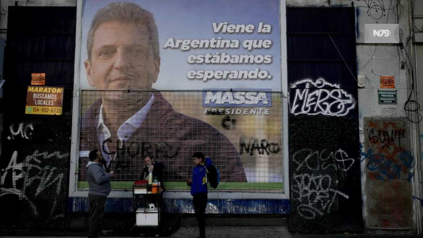 Presidentes, exmandatarios e intelectuales apoyan a Massa y Milei para el balotaje en Argentina