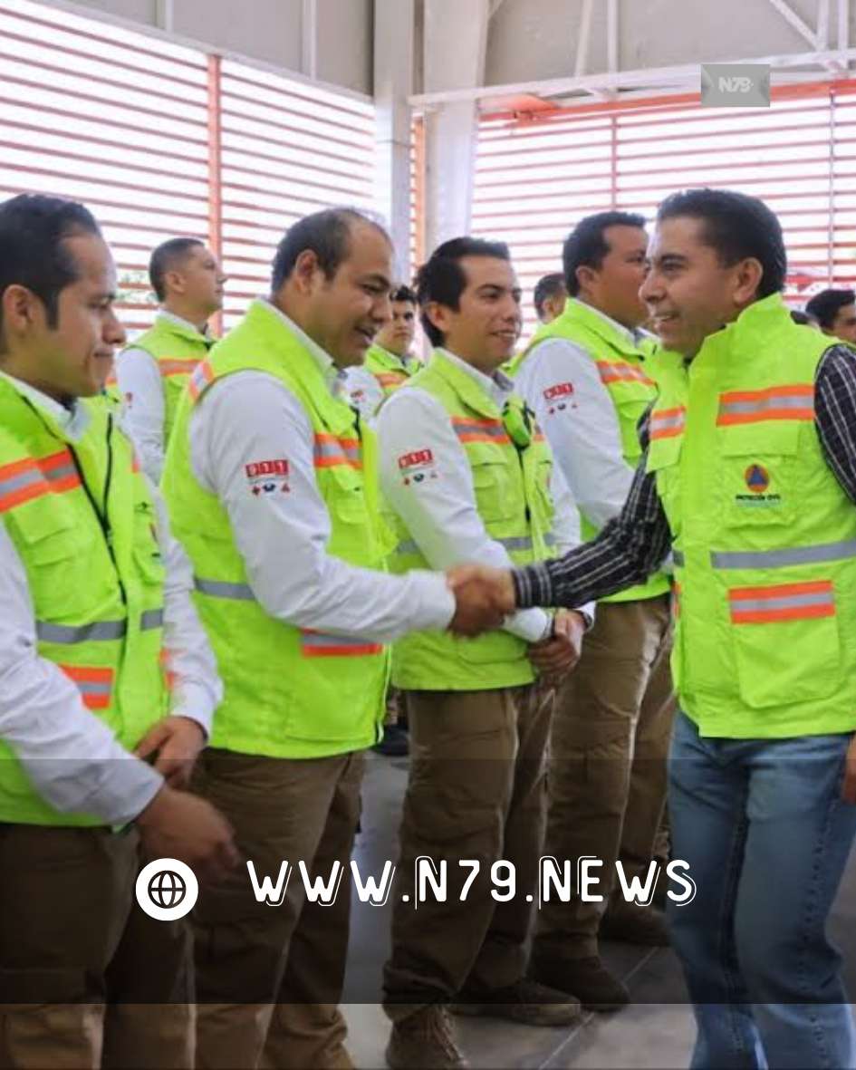 Protección Civil de Corregidora estrena camión de bomberos