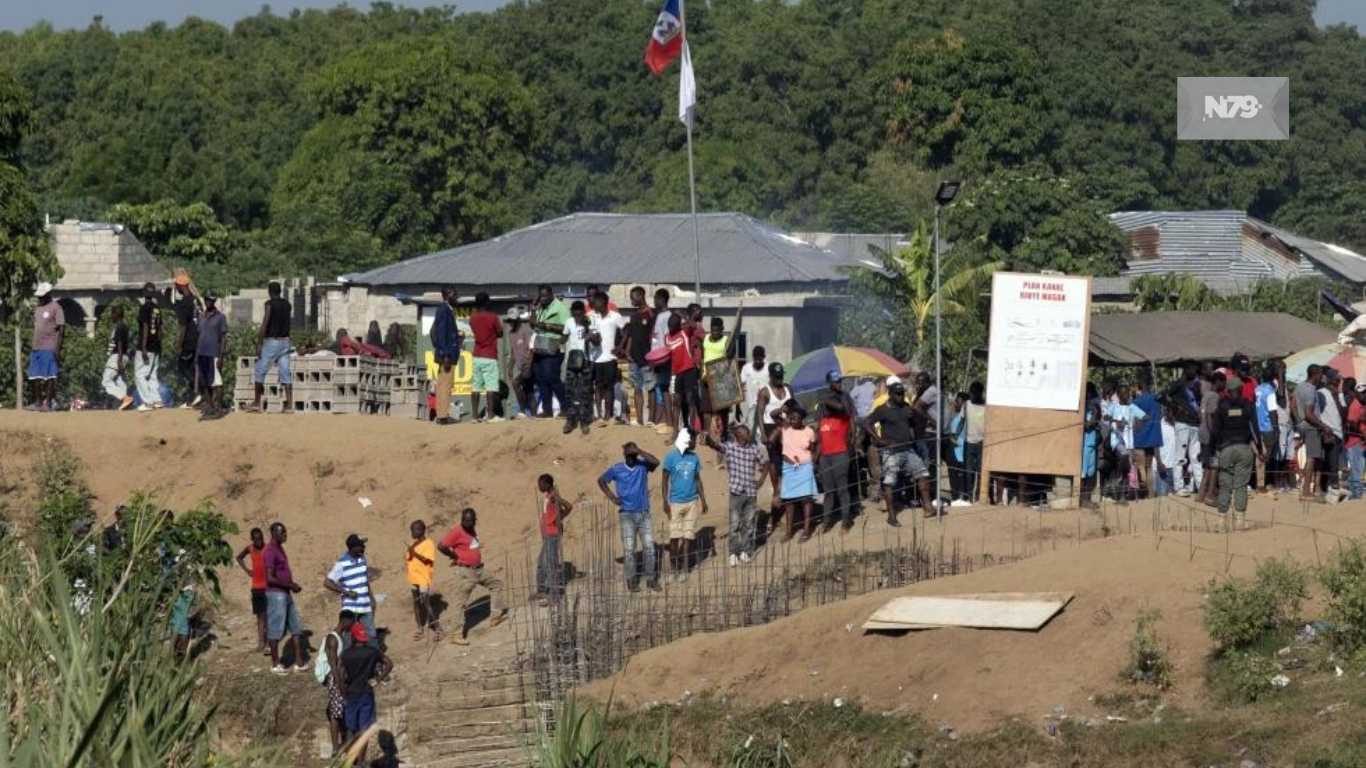 República Dominicana cierra todas sus fronteras con Haití debido a una disputa por un canal