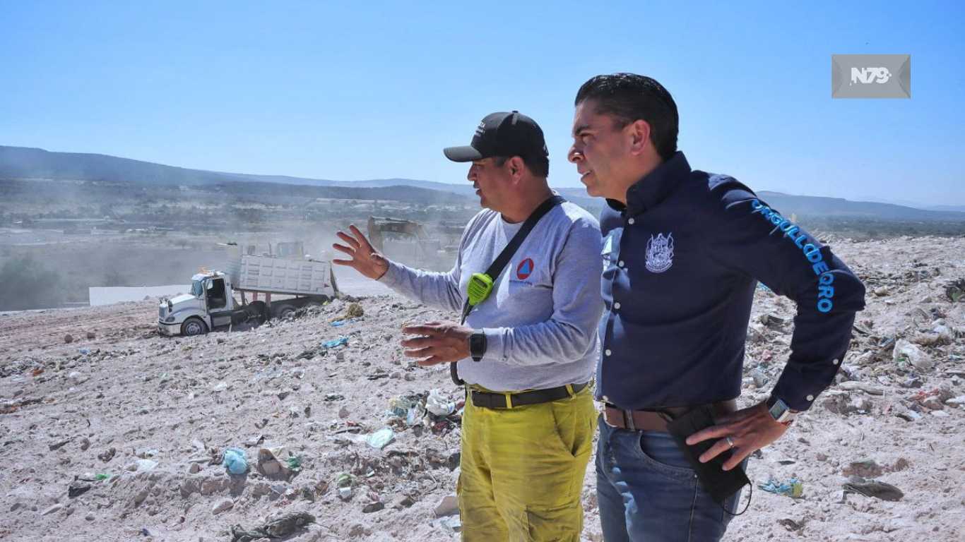 Roberto Sosa Pichardo evaluó los avances en las labores de mitigación del incendio en El Paraíso