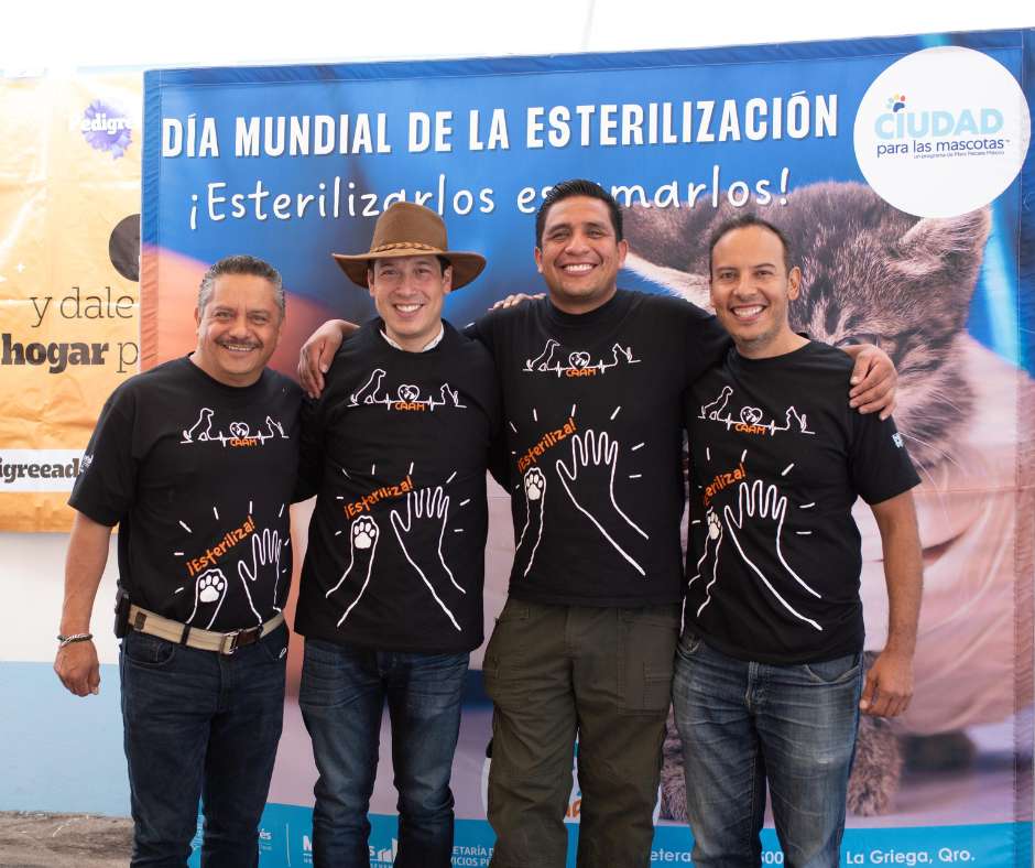 Rodrigo Monsalvo en Campaña de Esterilización Canina y Felina