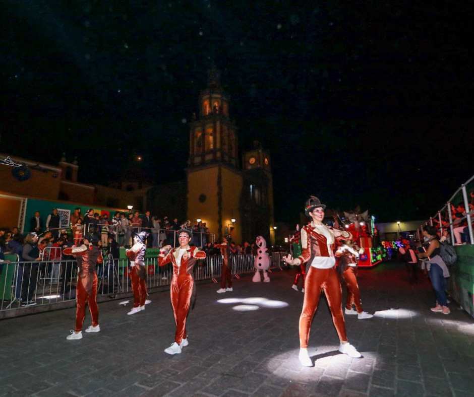 San Juan del Río se prepara para el Desfile Navideño
