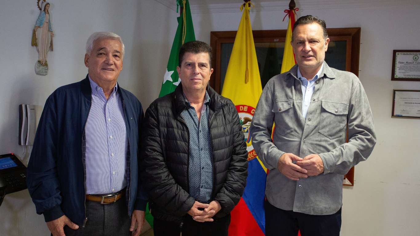 Se reúne Mauricio Kuri con Gobernador de Risaralda en Colombia