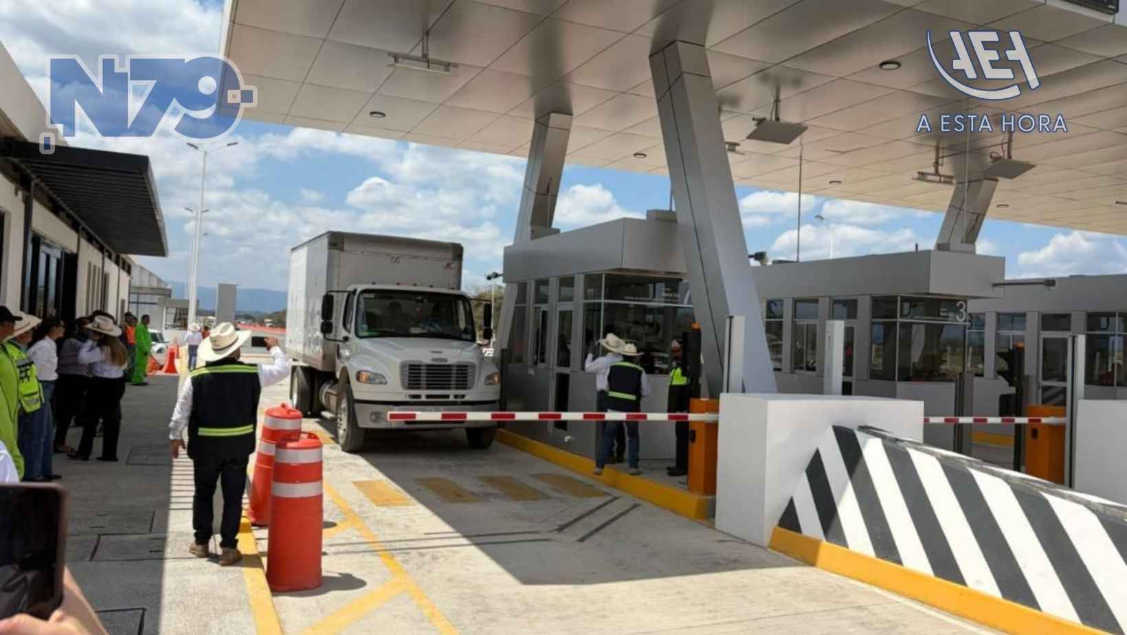 Segob atiende demandas de transportistas en México