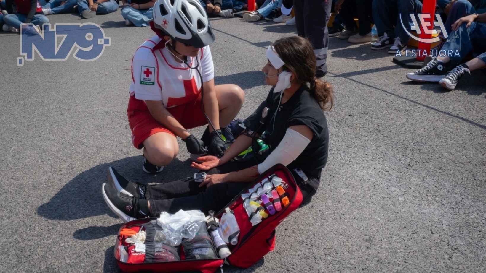 Simulacro de accidente vial por alcohol en UVM Querétaro - SESA 2026.