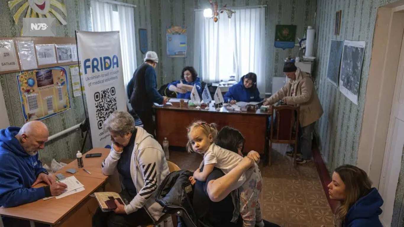 Ucrania Médicos voluntarios abren clínicas junto al frente