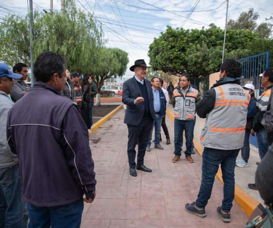 Vega Carriles entrega obras por 53 mdp en El Marqués