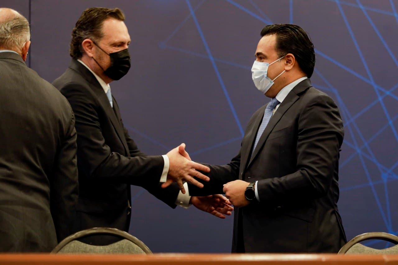 Acude Luis Nava al anuncio de inversión por la seguridad del Gobernador Mauricio Kuri